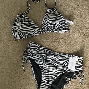 Black and white bikini